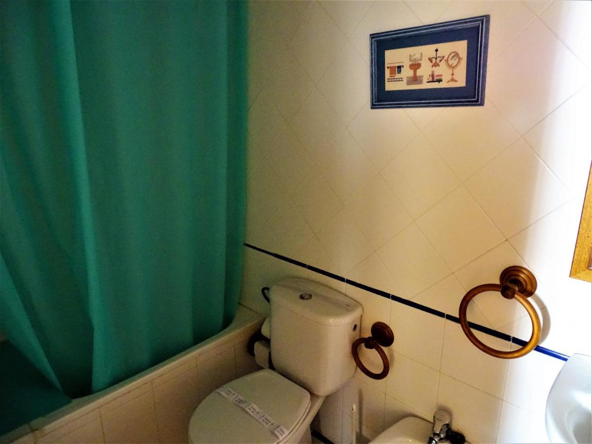 Hostal Camino Del Cid Huerta Del Rey Esterno foto